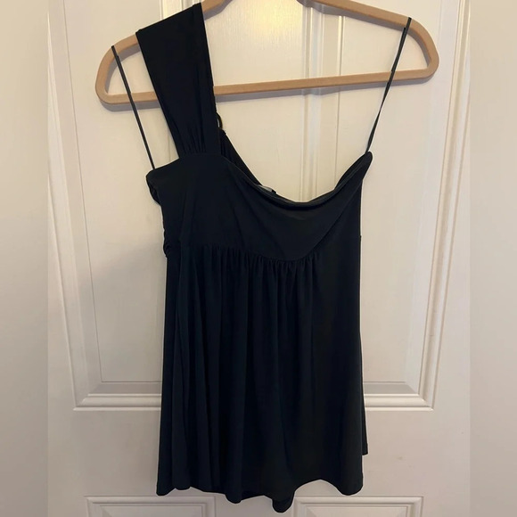 Express Y2K One shoulder black shirt with gold ring detail size medium - Picture 4 of 4
